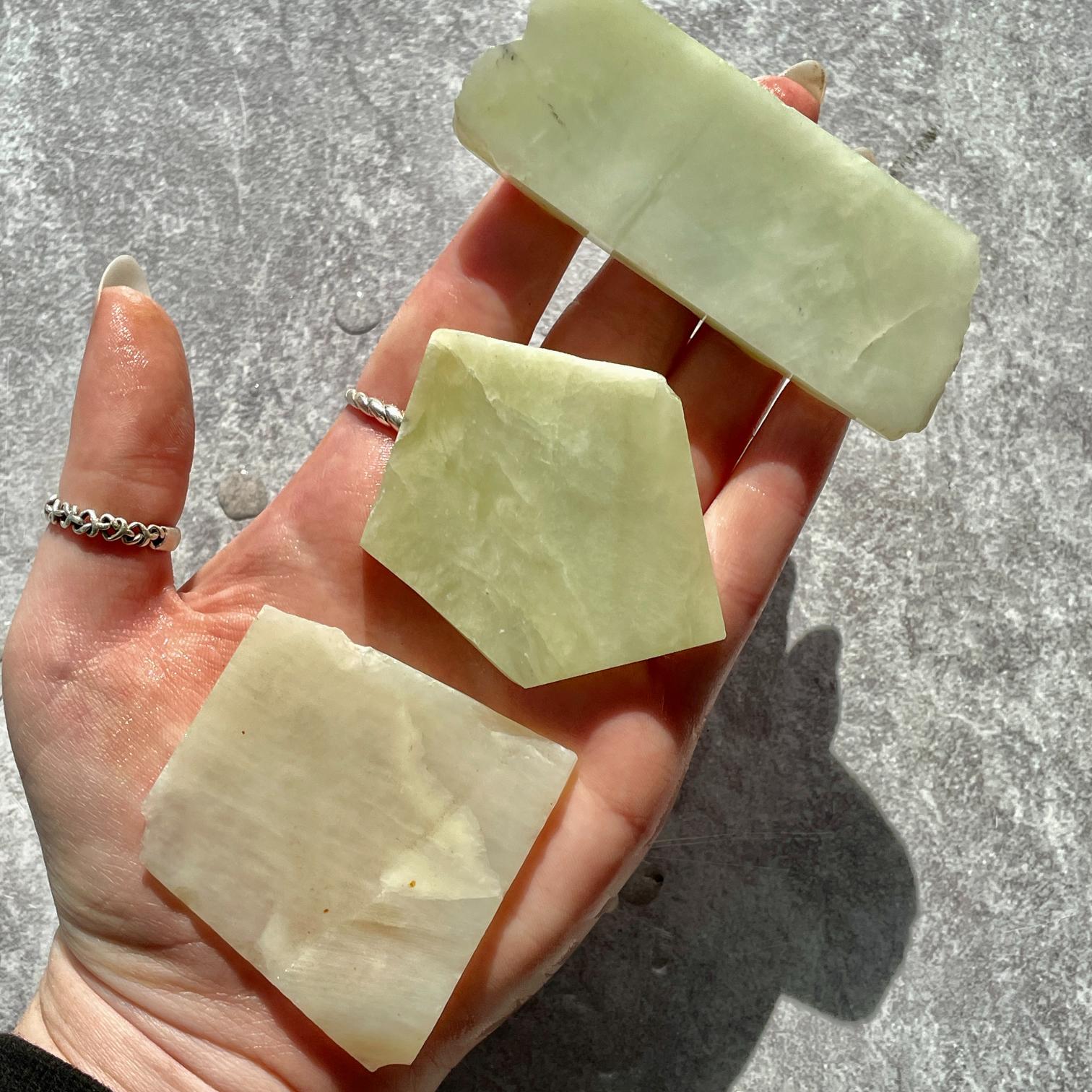 Rough - Slab - New Jade - 1 KG Rough - Slab - New Jade - 1 KG
